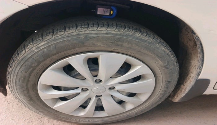 2016 Maruti Baleno DELTA PETROL 1.2, Petrol, Manual, 42,204 km, tyre