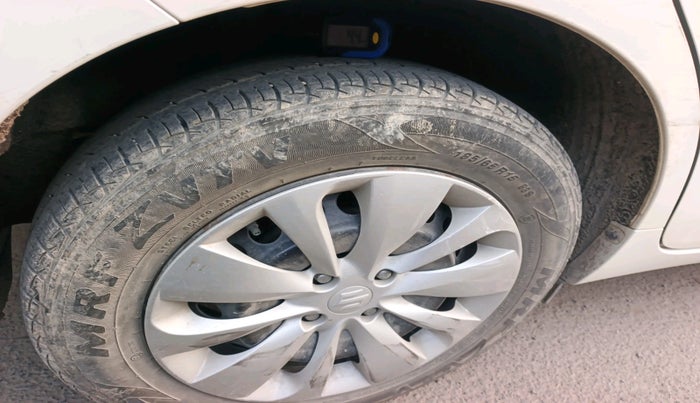 2016 Maruti Baleno DELTA PETROL 1.2, Petrol, Manual, 42,204 km, tyre