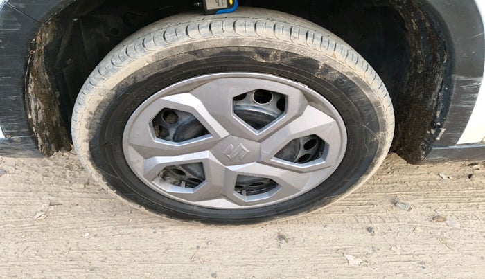 2018 Maruti Vitara Brezza VDI (O), Diesel, Manual, 85,509 km, tyre