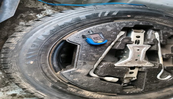 2018 Maruti Vitara Brezza VDI (O), Diesel, Manual, 85,509 km, tyre