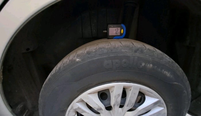 2019 Maruti Dzire VXI, Petrol, Manual, 84,386 km, tyre