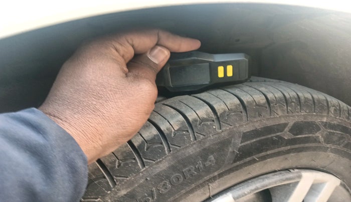 2019 Maruti Swift Dzire TOUR S DIESEL, Diesel, Manual, 76,298 km, tyre