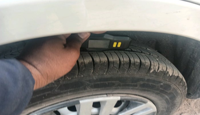 2019 Maruti Swift Dzire TOUR S DIESEL, Diesel, Manual, 76,298 km, tyre