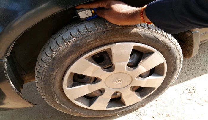 2010 Maruti Alto K10 VXI, Petrol, Manual, 1,09,548 km, tyre