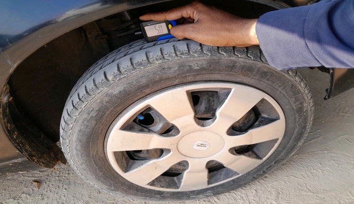 2010 Maruti Alto K10 VXI, Petrol, Manual, 1,09,548 km, tyre