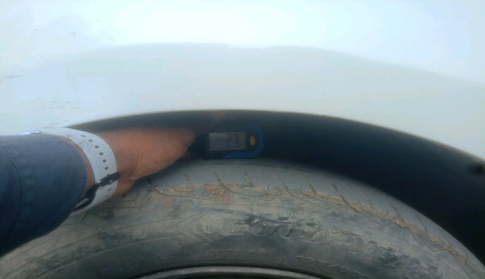 2016 Tata Tiago XT PETROL, Petrol, Manual, 82,973 km, tyre