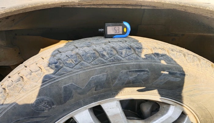 2012 Mahindra Scorpio VLX 2WD AT BS-III, Diesel, Automatic, 1,77,991 km, tyre