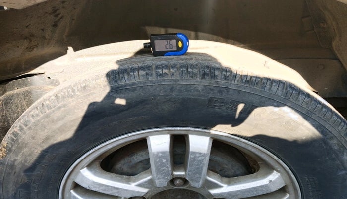 2012 Mahindra Scorpio VLX 2WD AT BS-III, Diesel, Automatic, 1,77,991 km, tyre