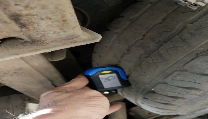 2012 Mahindra Scorpio VLX 2WD AT BS-III, Diesel, Automatic, 1,77,991 km, tyre