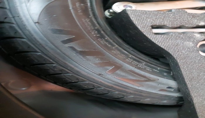 2018 Honda Jazz 1.2L I-VTEC V AT, Petrol, Automatic, 1,15,076 km, tyre