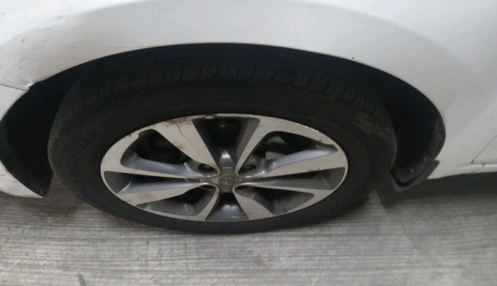 2016 Hyundai Elite i20 ASTA 1.2, Petrol, Manual, 73,000 km, tyre