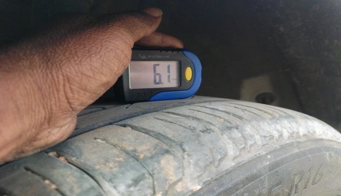 2023 Hyundai NEW I20 Sportz 1.2 IVT, Petrol, Automatic, 14,485 km, tyre