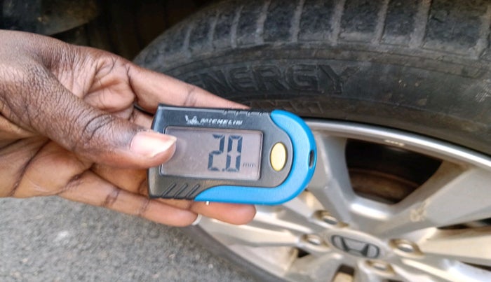 2012 Honda City 1.5L I-VTEC V MT, Petrol, Manual, 1,73,325 km, tyre