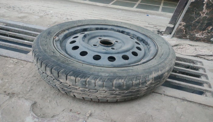 2011 Maruti Wagon R 1.0 VXI, Petrol, Manual, 42,624 km, tyre