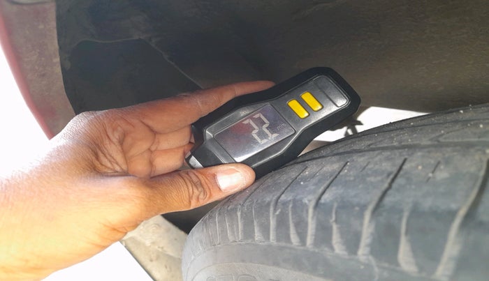 2015 Datsun Go T, Petrol, Manual, 1,25,161 km, tyre