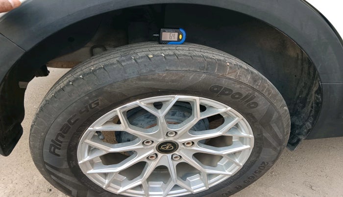 2018 Hyundai Creta E PLUS 1.4 DIESEL, Diesel, Manual, 80,758 km, tyre