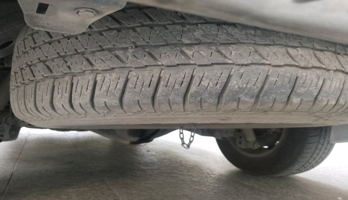 2017 Toyota Fortuner 2.8 4X4 AT, Diesel, Automatic, 2,05,953 km, tyre