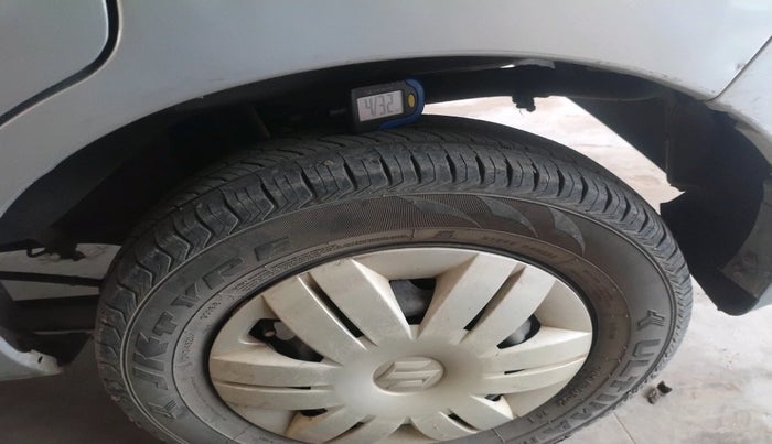 2015 Maruti Alto 800 LXI, Petrol, Manual, 76,543 km, tyre