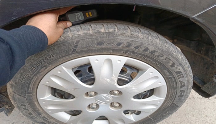 2017 Honda Amaze 1.2L I-VTEC SX, Petrol, Manual, 46,849 km, tyre