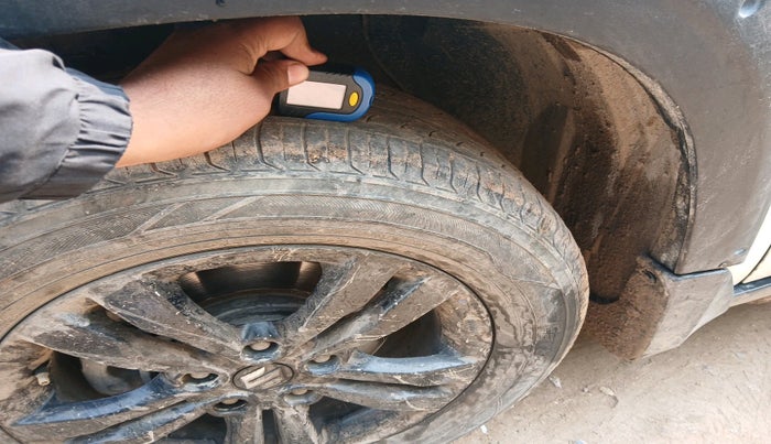 2019 Maruti Vitara Brezza ZDI PLUS, Diesel, Manual, 93,122 km, tyre