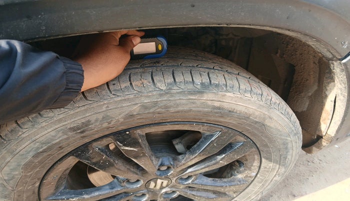 2019 Maruti Vitara Brezza ZDI PLUS, Diesel, Manual, 93,122 km, tyre