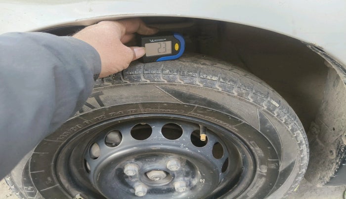 2014 Maruti Alto 800 LXI CNG, Petrol, Manual, 70,840 km, tyre