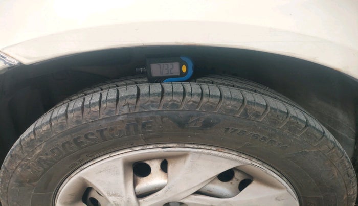 2014 Honda Amaze 1.2L I-VTEC E, Petrol, Manual, 1,04,248 km, tyre