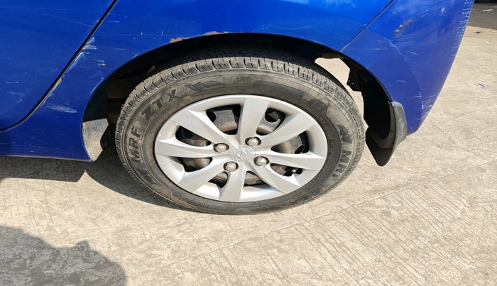 2012 Hyundai Eon MAGNA +, Petrol, Manual, 50,037 km, tyre