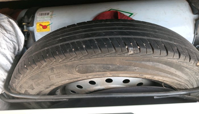 2020 Maruti New Wagon-R LXI CNG (O) 1.0, Petrol, Manual, 54,629 km, tyre