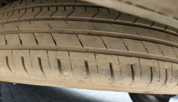 2022 Hyundai ALCAZAR PLATINUM 1.5 MT 7STR, Diesel, Manual, 55,000 km, tyre