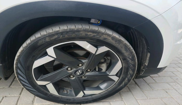 2022 Hyundai ALCAZAR PLATINUM 1.5 MT 7STR, Diesel, Manual, 55,000 km, tyre