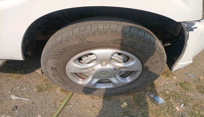 2012 Mahindra Scorpio LX BS-III, Diesel, Manual, 1,76,379 km, tyre