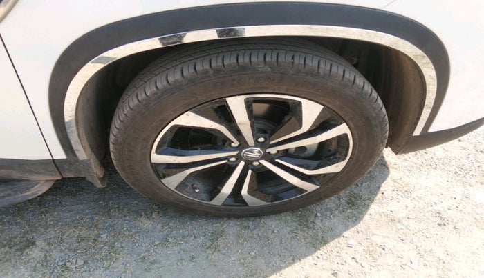 2024 MG HECTOR SAVVY PRO 1.5 TURBO CVT PETROL, Petrol, Automatic, 42,945 km, tyre