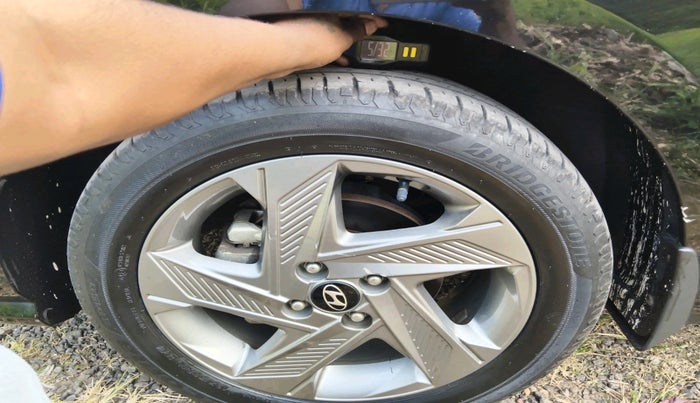 2021 Hyundai Verna SX 1.5 VTVT, Petrol, Manual, 33,577 km, tyre