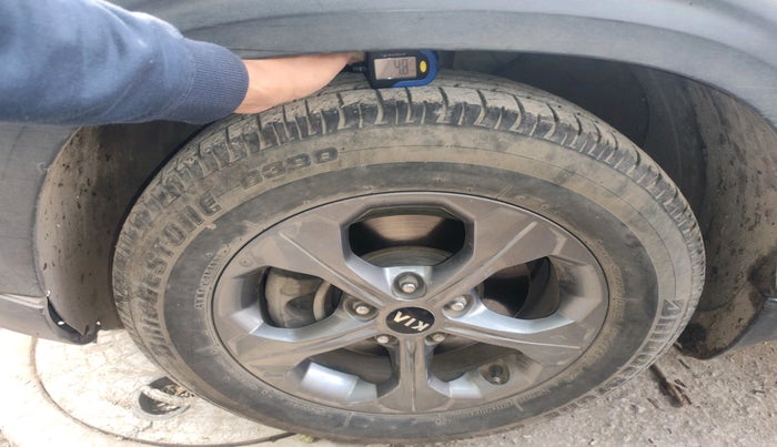 2021 KIA SELTOS HTK PLUS 1.5, Petrol, Manual, 91,662 km, tyre