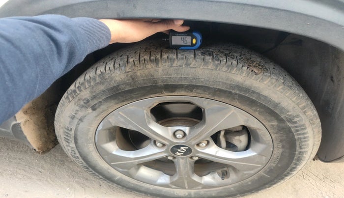 2021 KIA SELTOS HTK PLUS 1.5, Petrol, Manual, 91,662 km, tyre