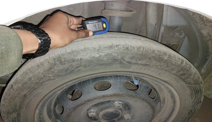 2018 Tata Tiago XZ PETROL, Petrol, Manual, 42,884 km, tyre