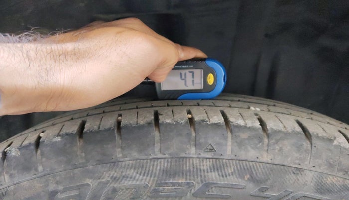 2022 Maruti Baleno DELTA PETROL 1.2, Petrol, Manual, 20,750 km, tyre