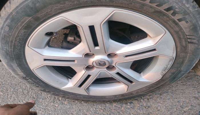 2021 Renault Kiger RXT AMT, Petrol, Automatic, 40,691 km, tyre