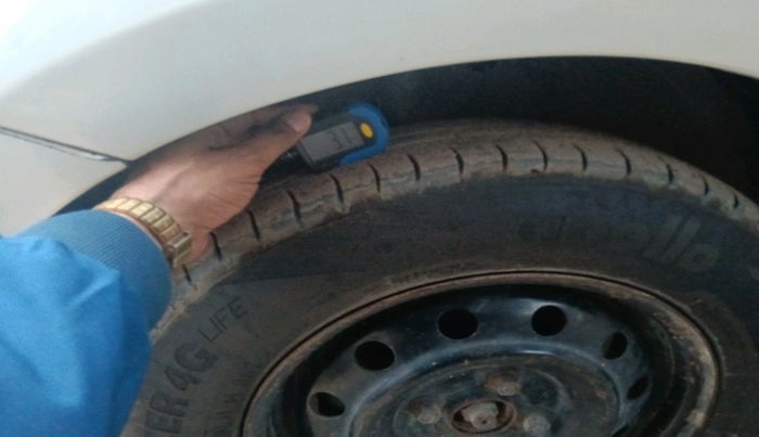 2019 Maruti Swift LDI, Diesel, Manual, 86,373 km, tyre