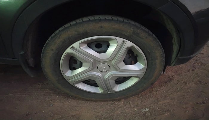 2022 Tata NEXON XMA PETROL, Petrol, Automatic, 40,400 km, tyre