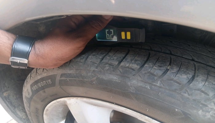 2013 Skoda Rapid AMBITION 1.6 TDI CR MT PLUS, Diesel, Manual, 1,16,770 km, tyre