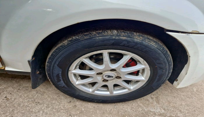 2014 Mahindra Verito 1.5 D6, Diesel, Manual, 95,662 km, tyre