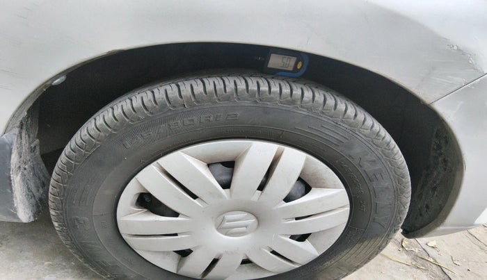 2013 Maruti Alto 800 LXI, Petrol, Manual, 53,007 km, tyre