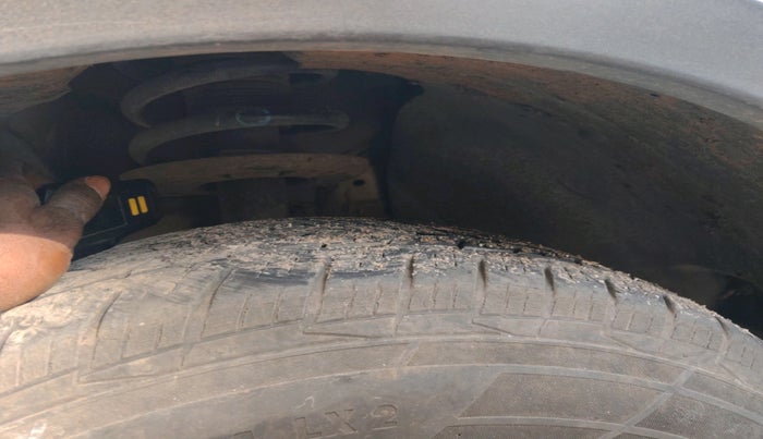 2017 Mahindra XUV500 W6, Diesel, Manual, 75,531 km, tyre