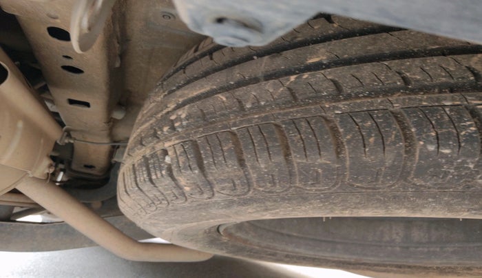 2017 Mahindra XUV500 W6, Diesel, Manual, 75,531 km, tyre