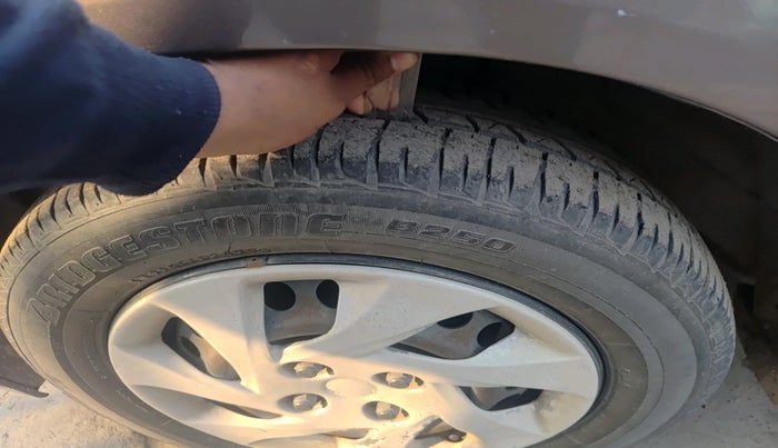 2014 Honda Amaze 1.2L I-VTEC S, Petrol, Manual, 47,834 km, tyre