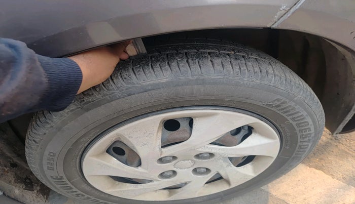 2014 Honda Amaze 1.2L I-VTEC S, Petrol, Manual, 47,834 km, tyre