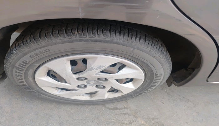 2014 Honda Amaze 1.2L I-VTEC S, Petrol, Manual, 47,834 km, tyre