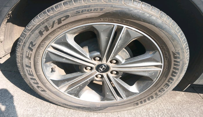 2016 Hyundai Creta SX PLUS AT 1.6 PETROL, Petrol, Automatic, 67,641 km, tyre